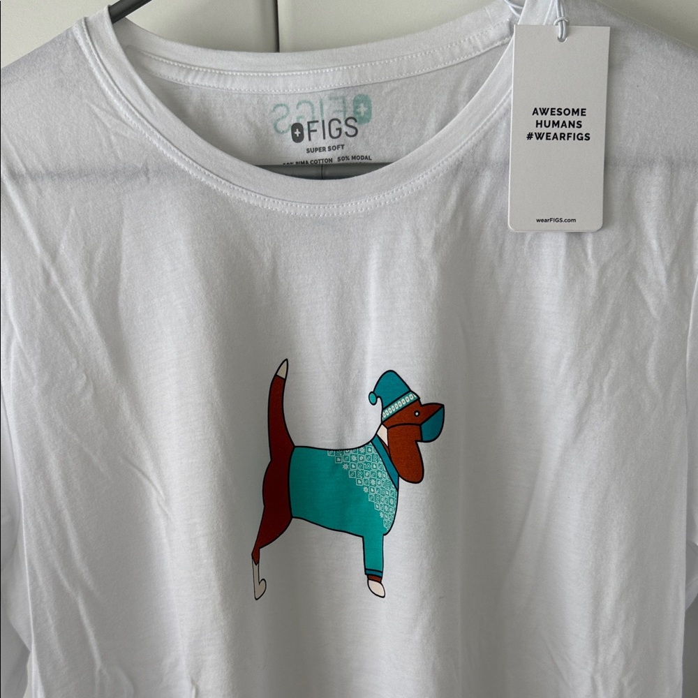 FIGS Women’s White Dogster SUPER SOFT Longsleeve Underscrub